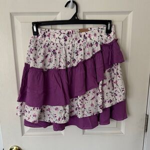 NWT Listicle Floral Purple Ruffle Mini Skirt (Size L)
